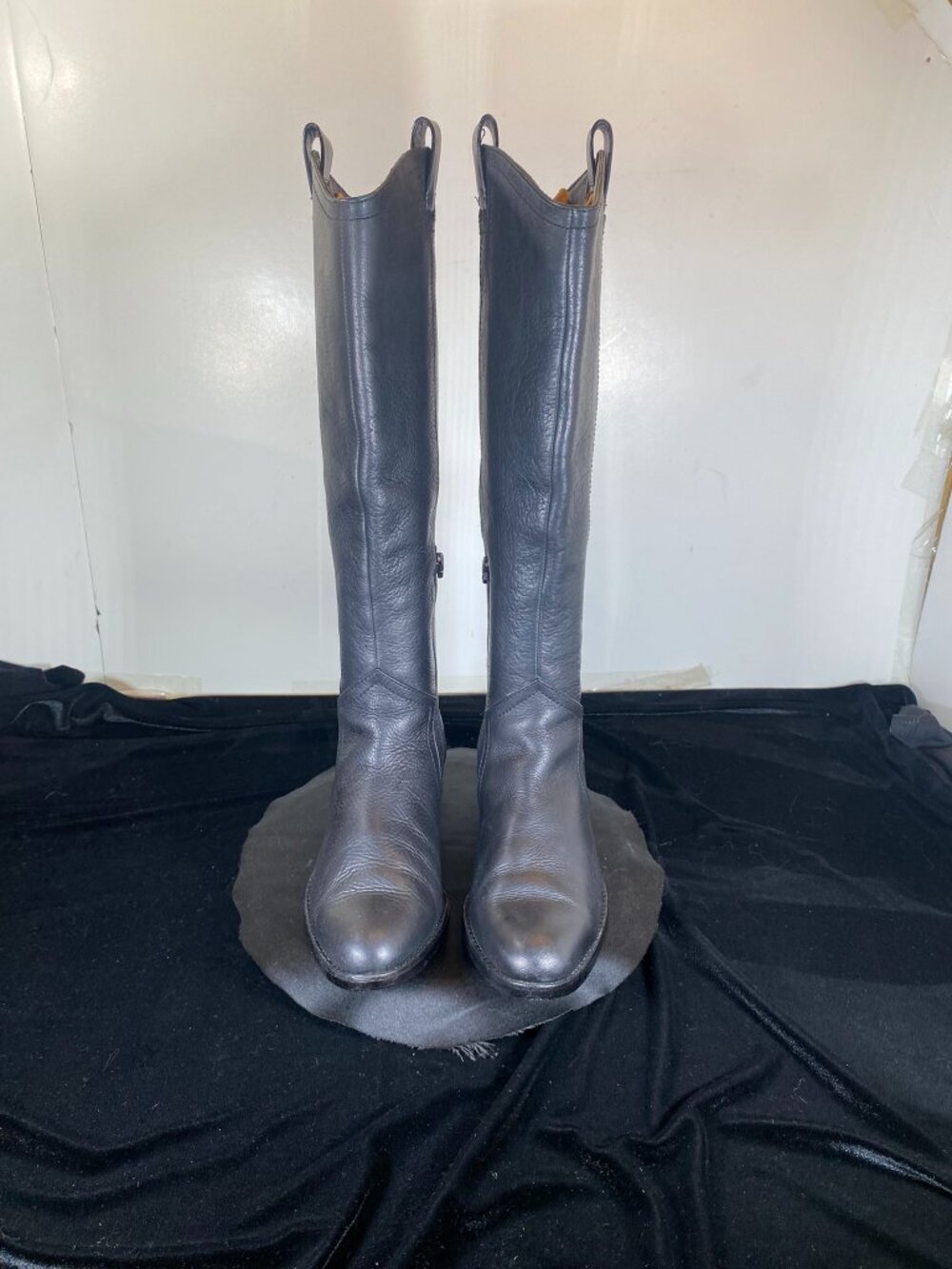 Women's 7.5 Louise et Cie, Black Leather, Full Calf Riding Boots in Great Shape